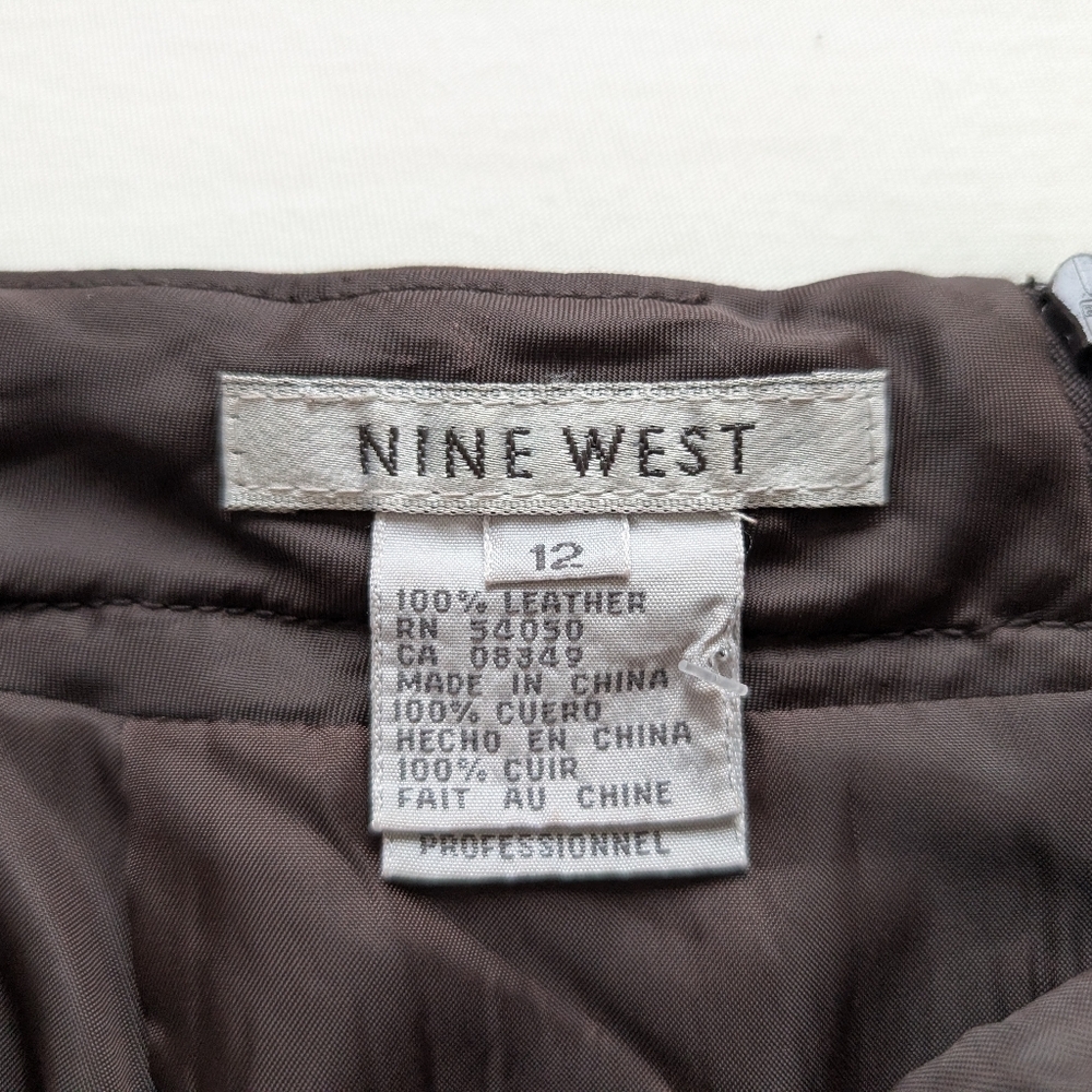 Vintage Nine West Brown Suede Skirt - Picture 6 of 9